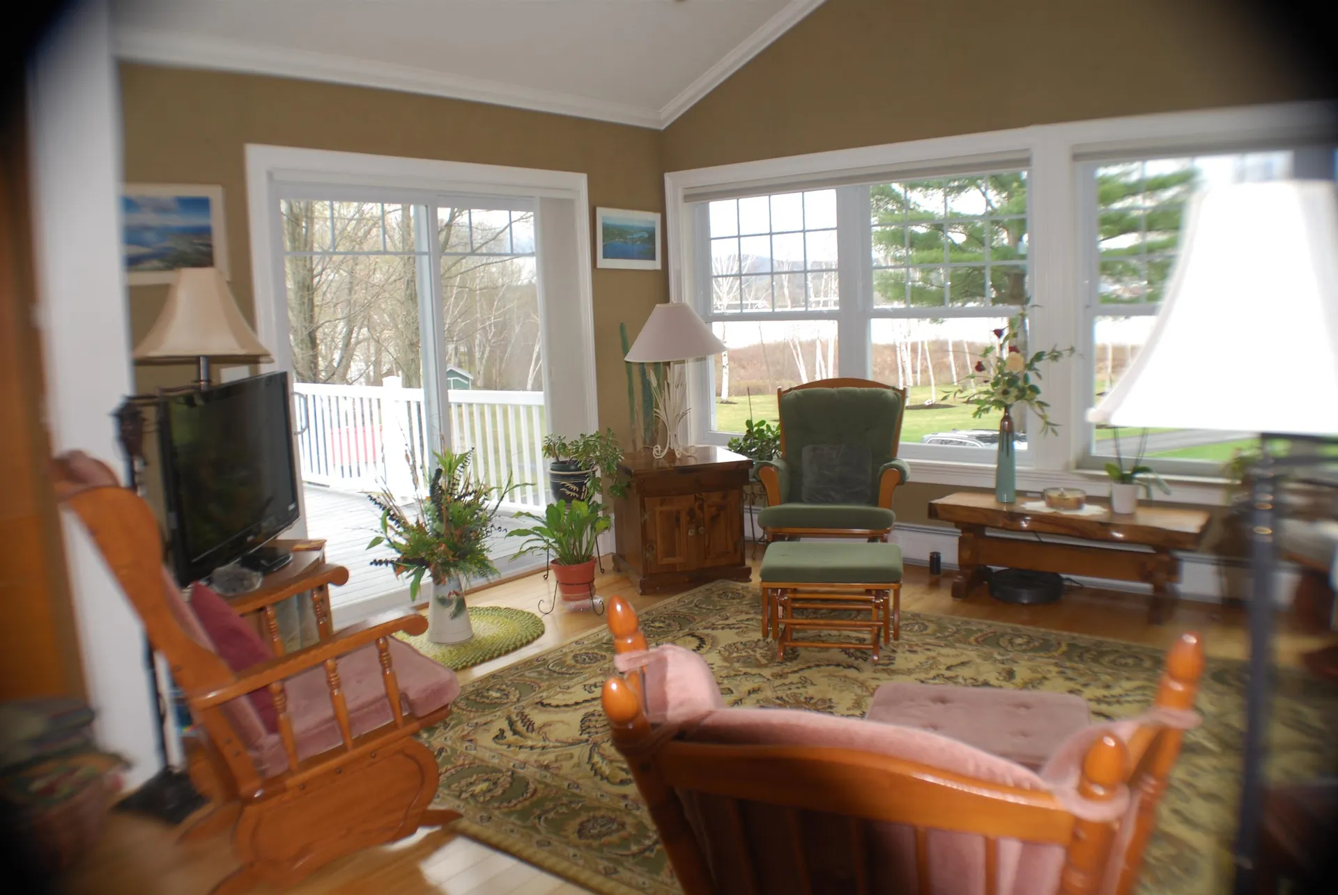 57 Farrants Point Newport City VT 05855