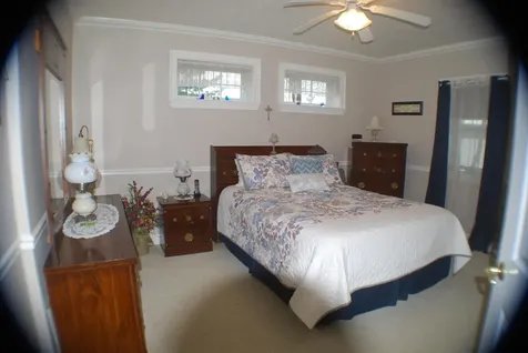 57 Farrants Point Newport City VT 05855