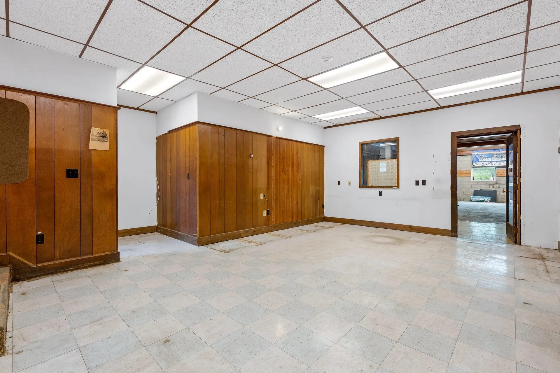 28 Collins Street Seabrook NH 03874