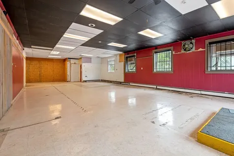 28 Collins Street Seabrook NH 03874