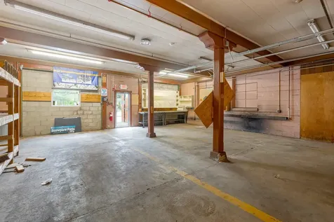 28 Collins Street Seabrook NH 03874