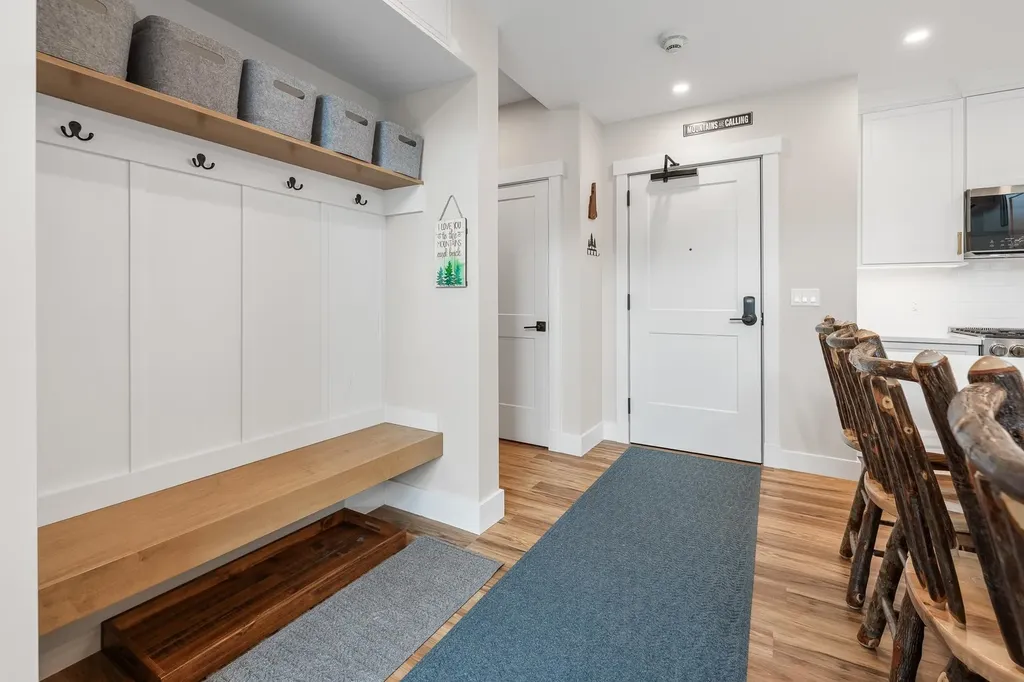 243 Skimobile Road Conway NH 03860