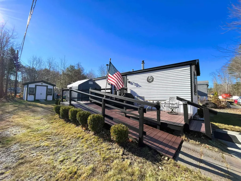 45 Lamplighter Drive Conway NH 03818