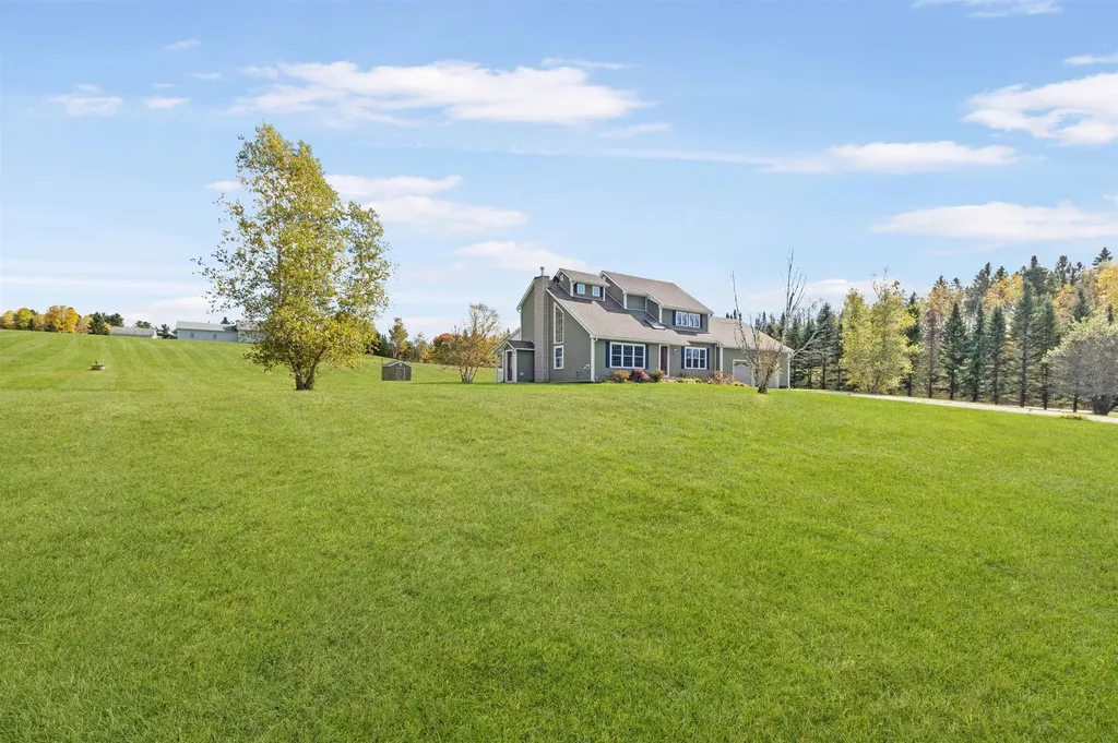 8 Haynes Road Clarksville NH 03592