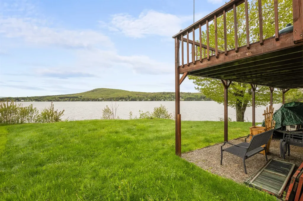 4506 Vt Route 114 Canaan VT 05903