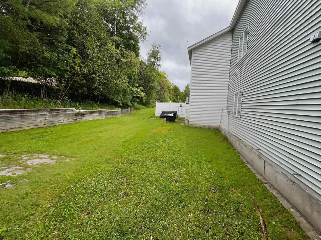 155 Dorr Drive Rutland City VT 05701