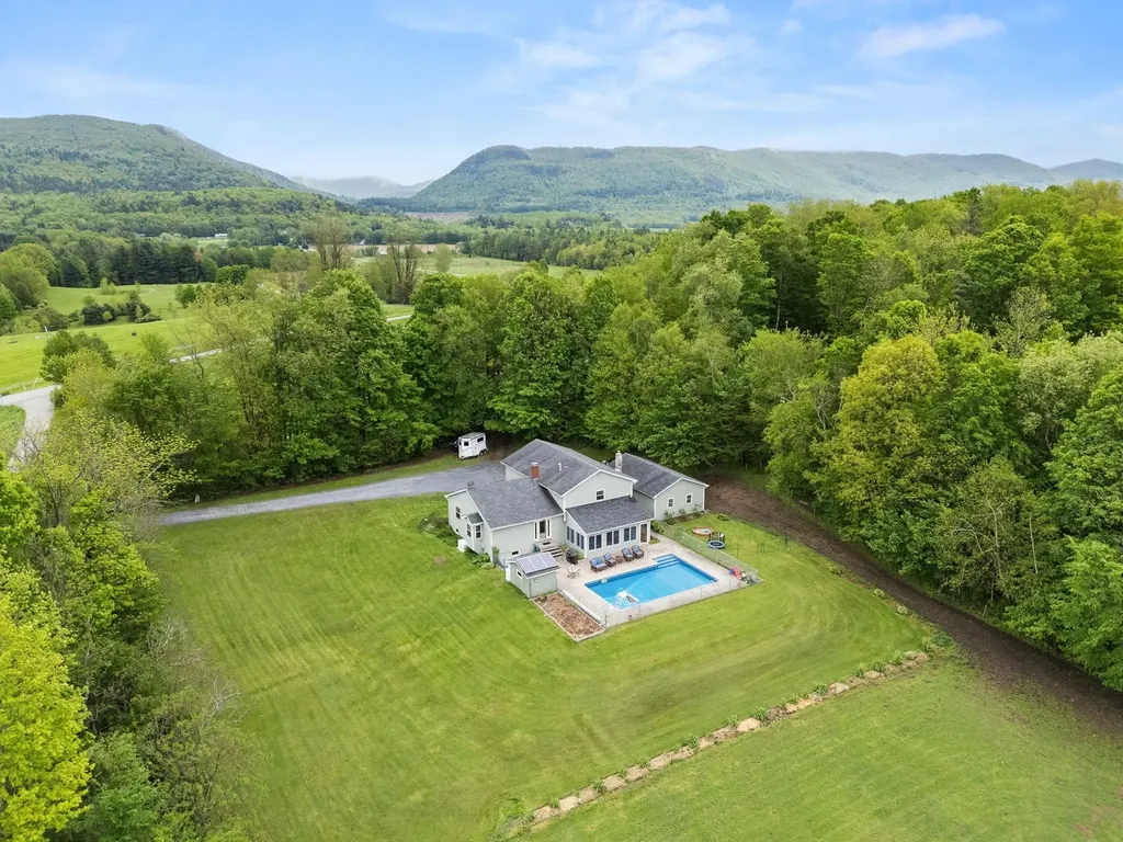 55 Honey Hill Road Hinesburg VT 05461