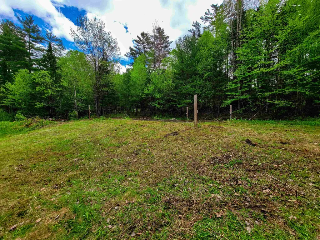 1088 Vt-105 Bloomfield VT 05905