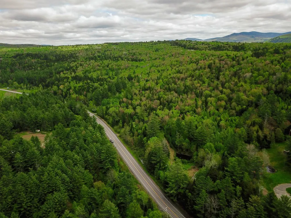 1088 Vt-105 Bloomfield VT 05905