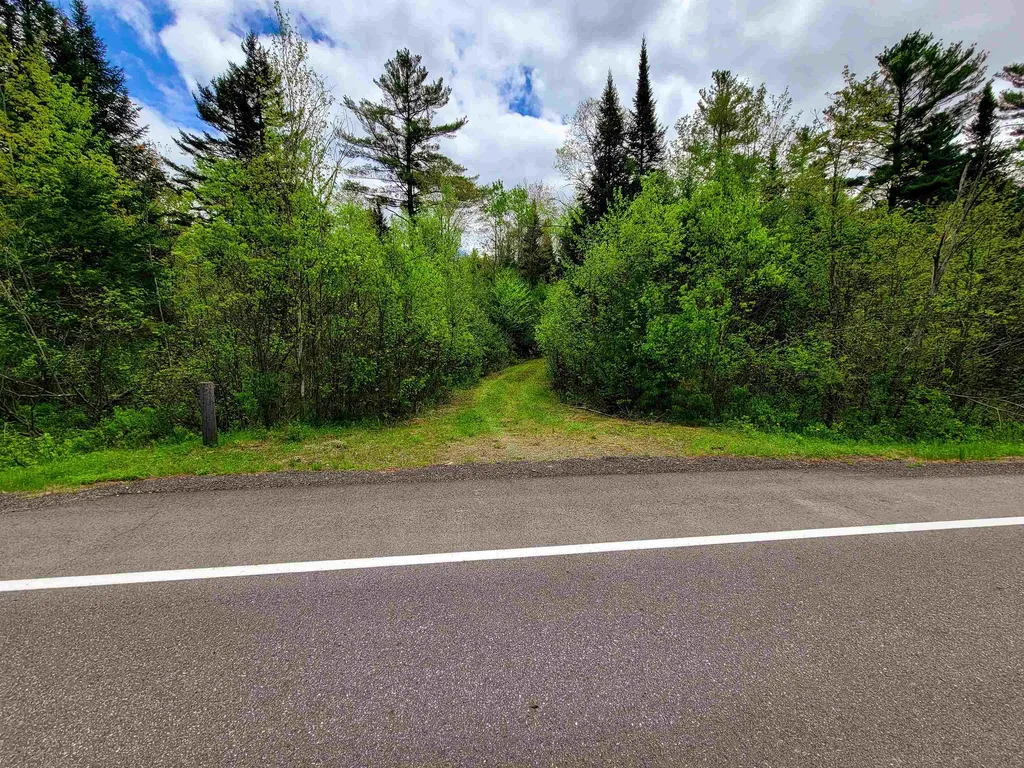 1088 Vt-105 Bloomfield VT 05905