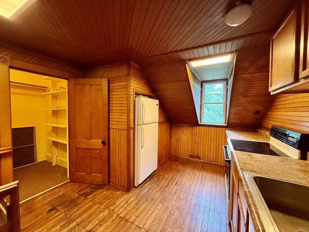 927 Water Street Bennington VT 05257