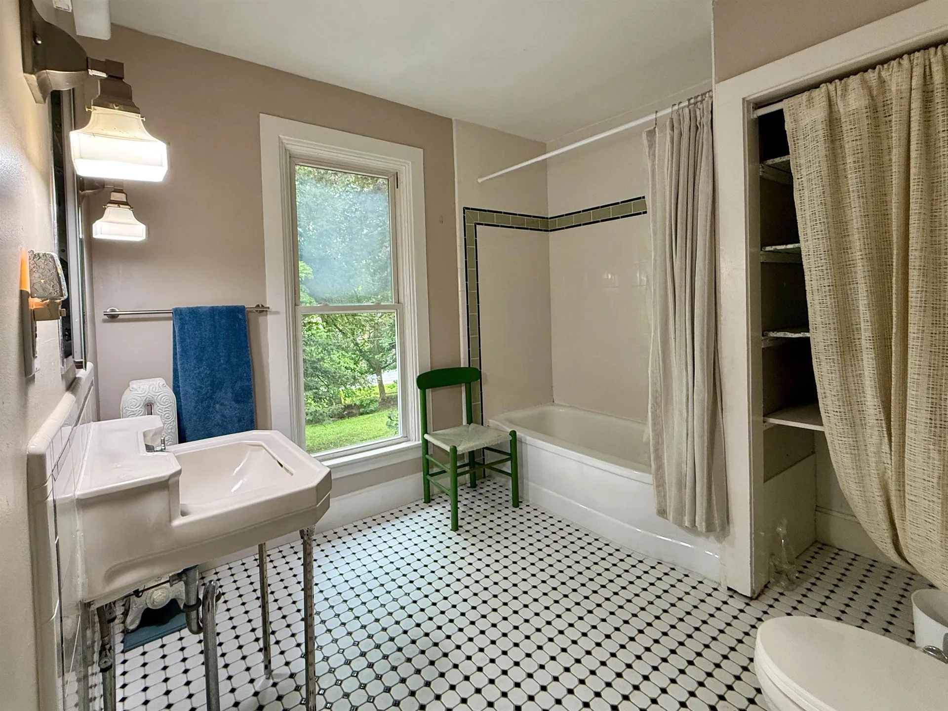 927 Water Street Bennington VT 05257