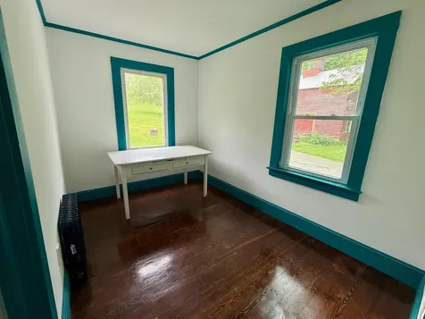 927 Water Street Bennington VT 05257