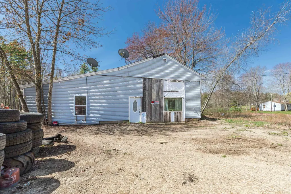383 Greenhill Road Barrington NH 03825