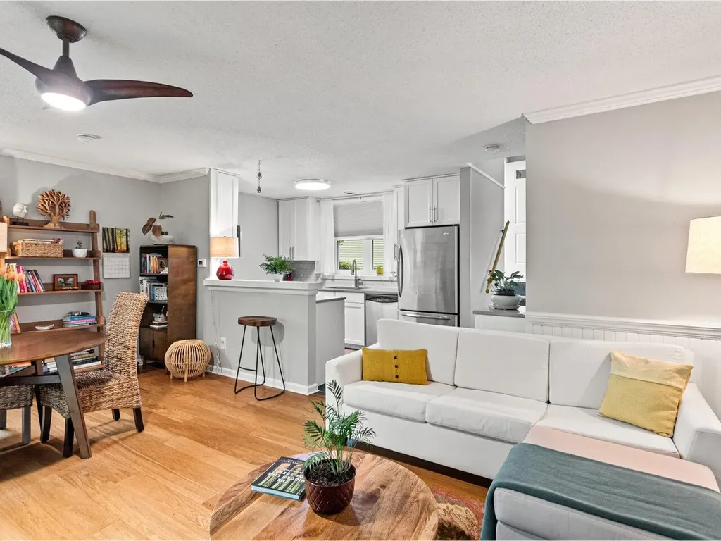440 Oak Circle Colchester VT 05446