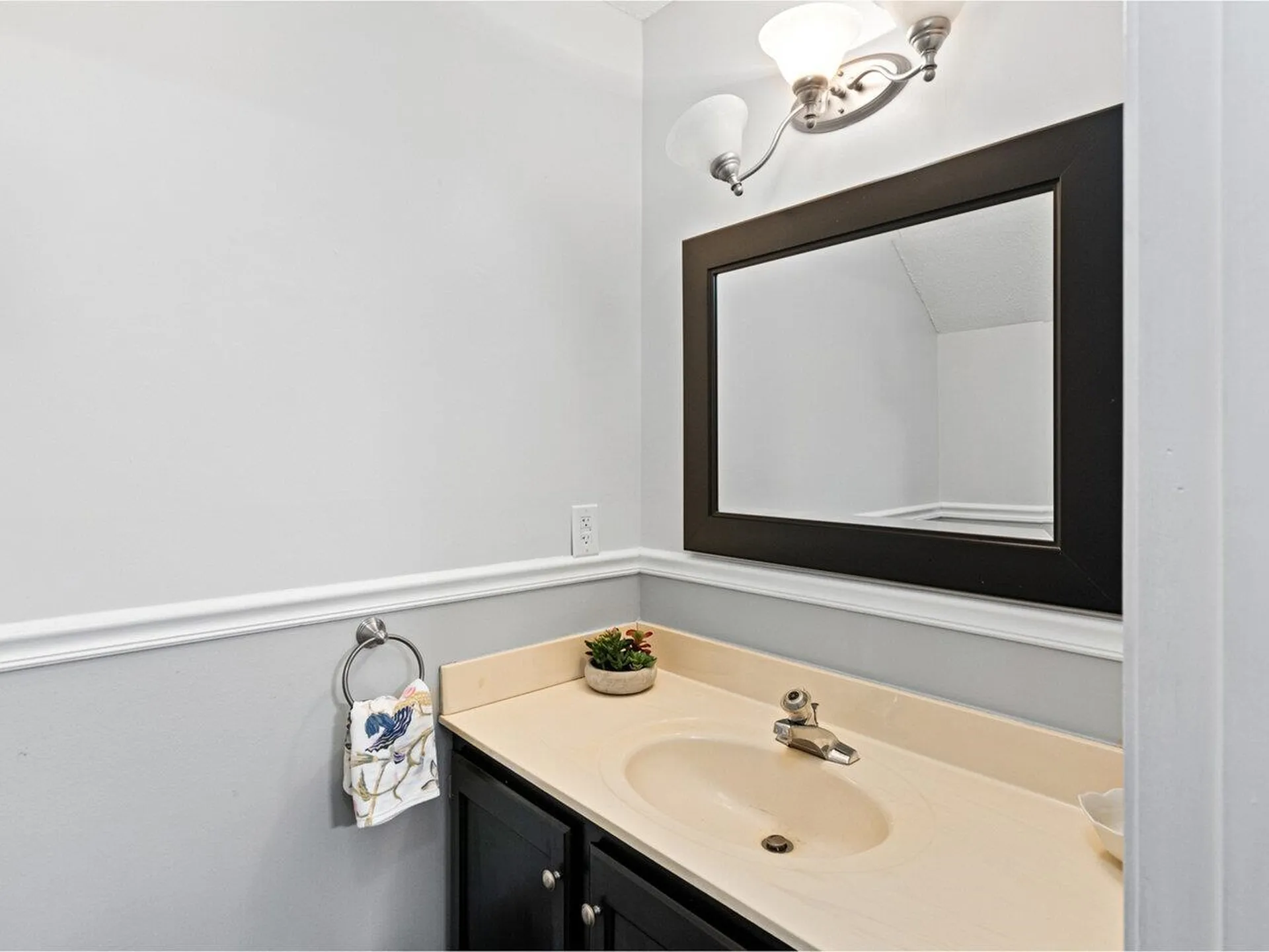 440 Oak Circle Colchester VT 05446