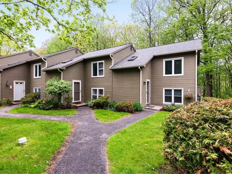 440 Oak Circle Colchester VT 05446
