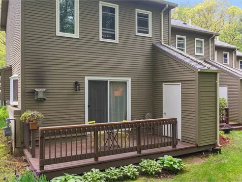 440 Oak Circle Colchester VT 05446