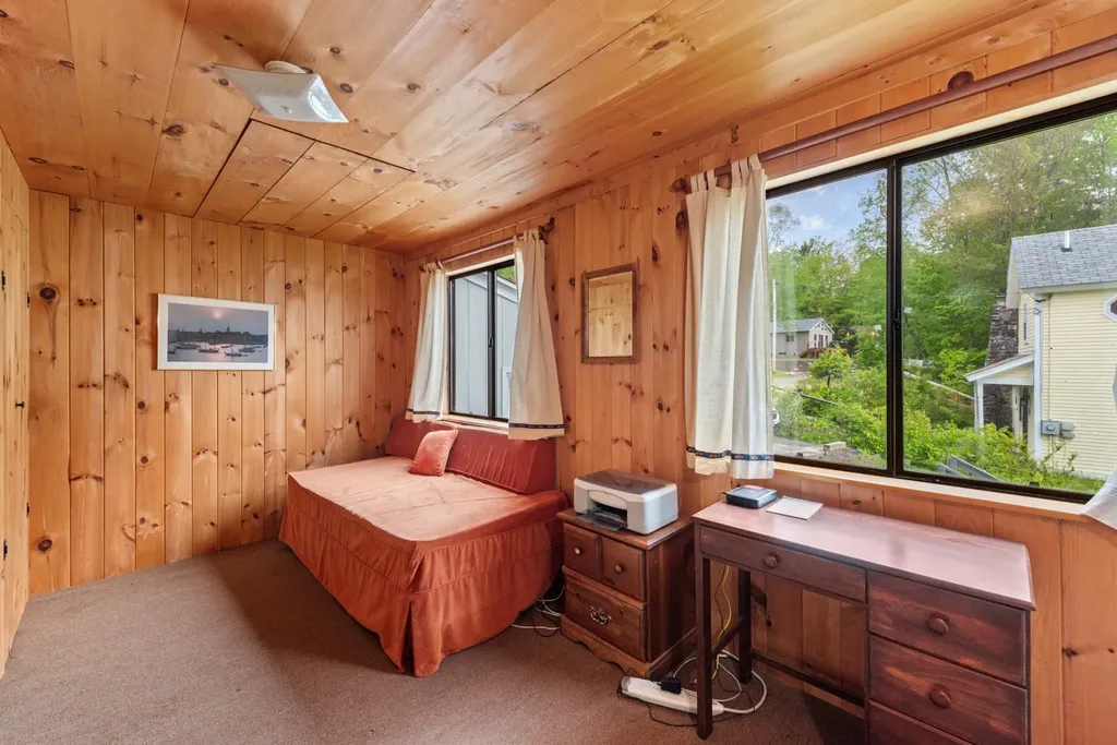 50 Browns Beach Road Bristol NH 03222