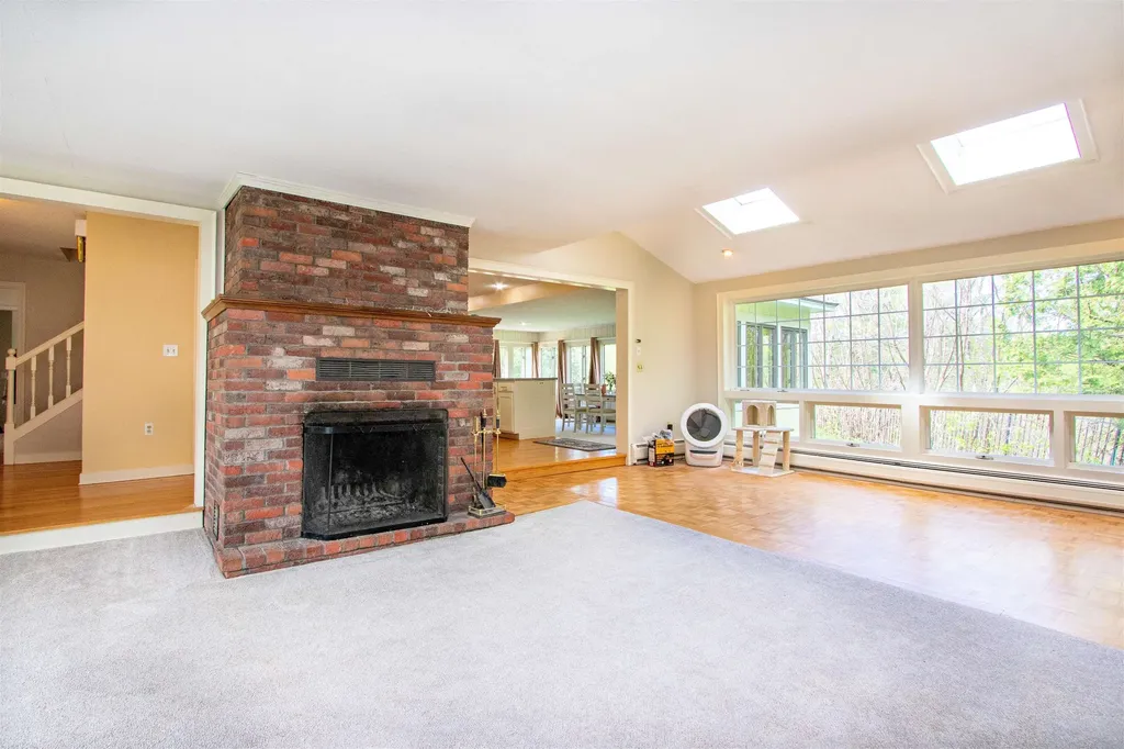 62 Lawrence Circle St. Johnsbury VT 05819