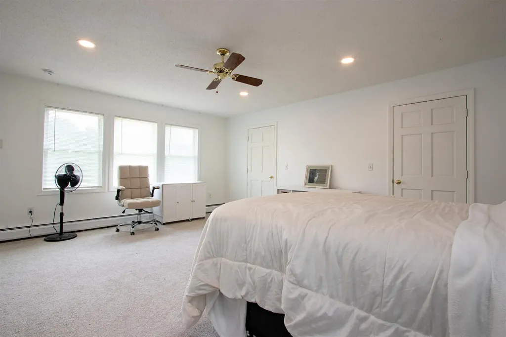 62 Lawrence Circle St. Johnsbury VT 05819