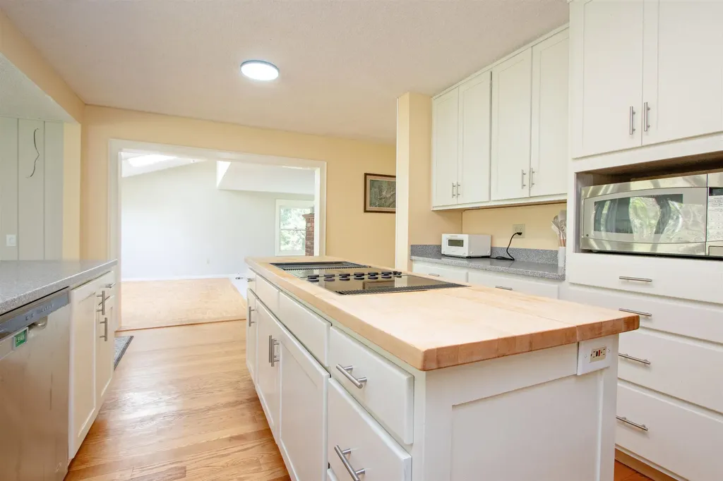 62 Lawrence Circle St. Johnsbury VT 05819