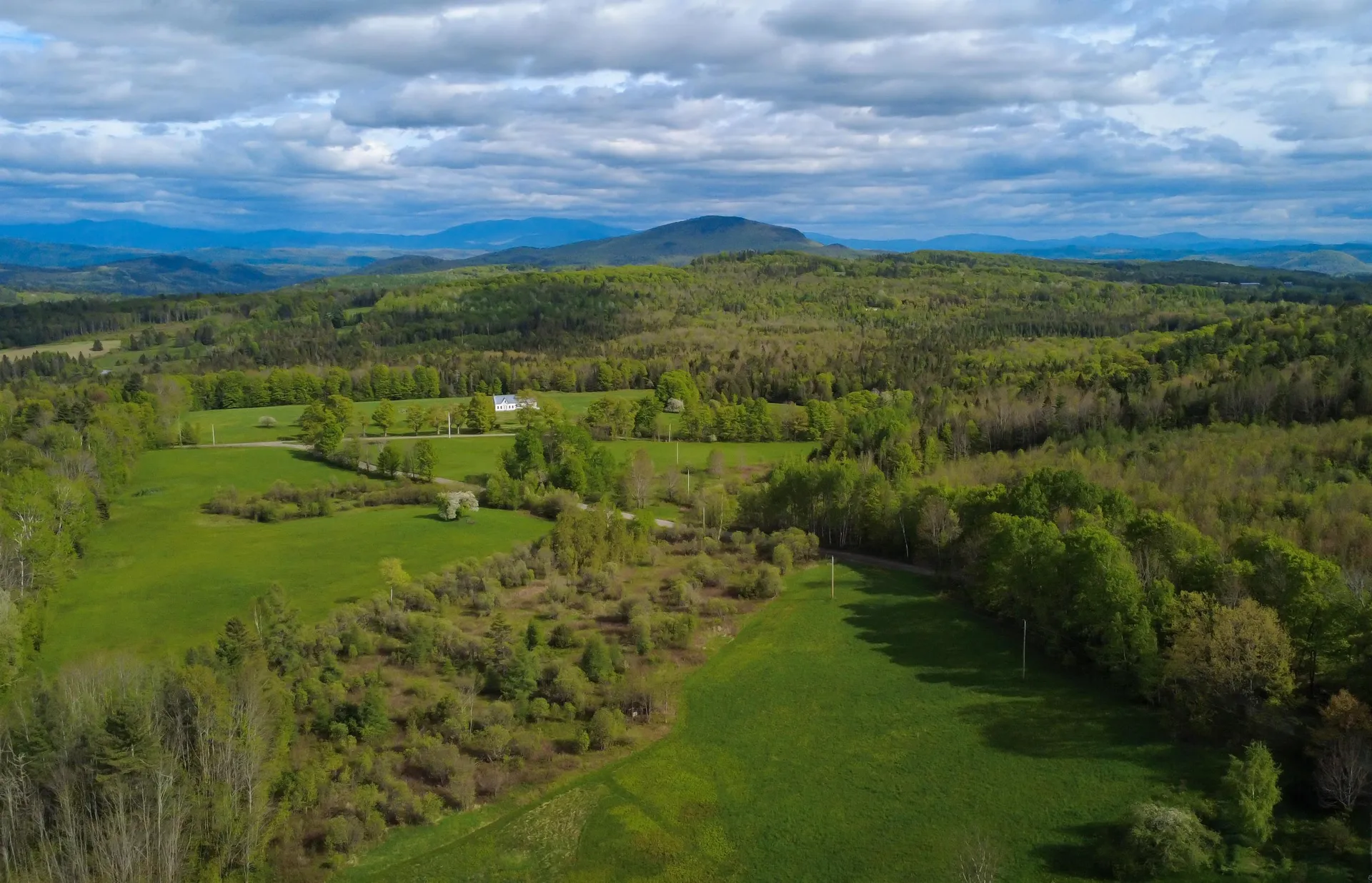 304 Green Bay Loop Peacham VT 05862