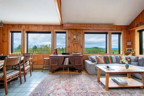 304 Green Bay Loop Peacham VT 05862