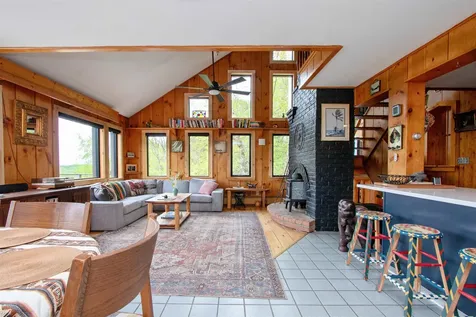 304 Green Bay Loop Peacham VT 05862