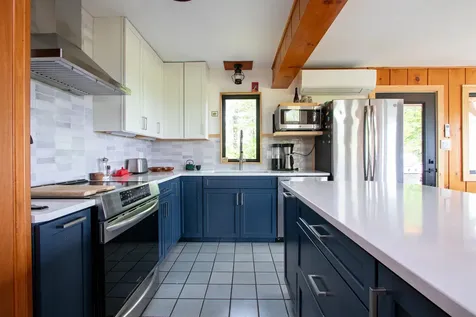 304 Green Bay Loop Peacham VT 05862