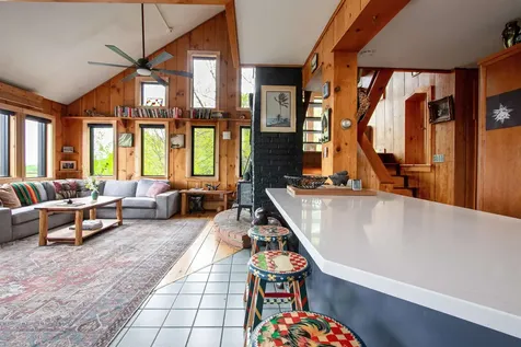 304 Green Bay Loop Peacham VT 05862