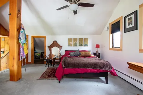 304 Green Bay Loop Peacham VT 05862