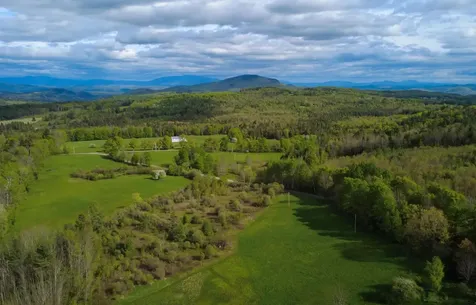 304 Green Bay Loop Peacham VT 05862