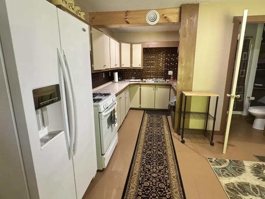 1083 Back Center Road Lyndon VT 05851