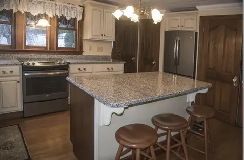 34 Baker Avenue Deerfield NH 03037