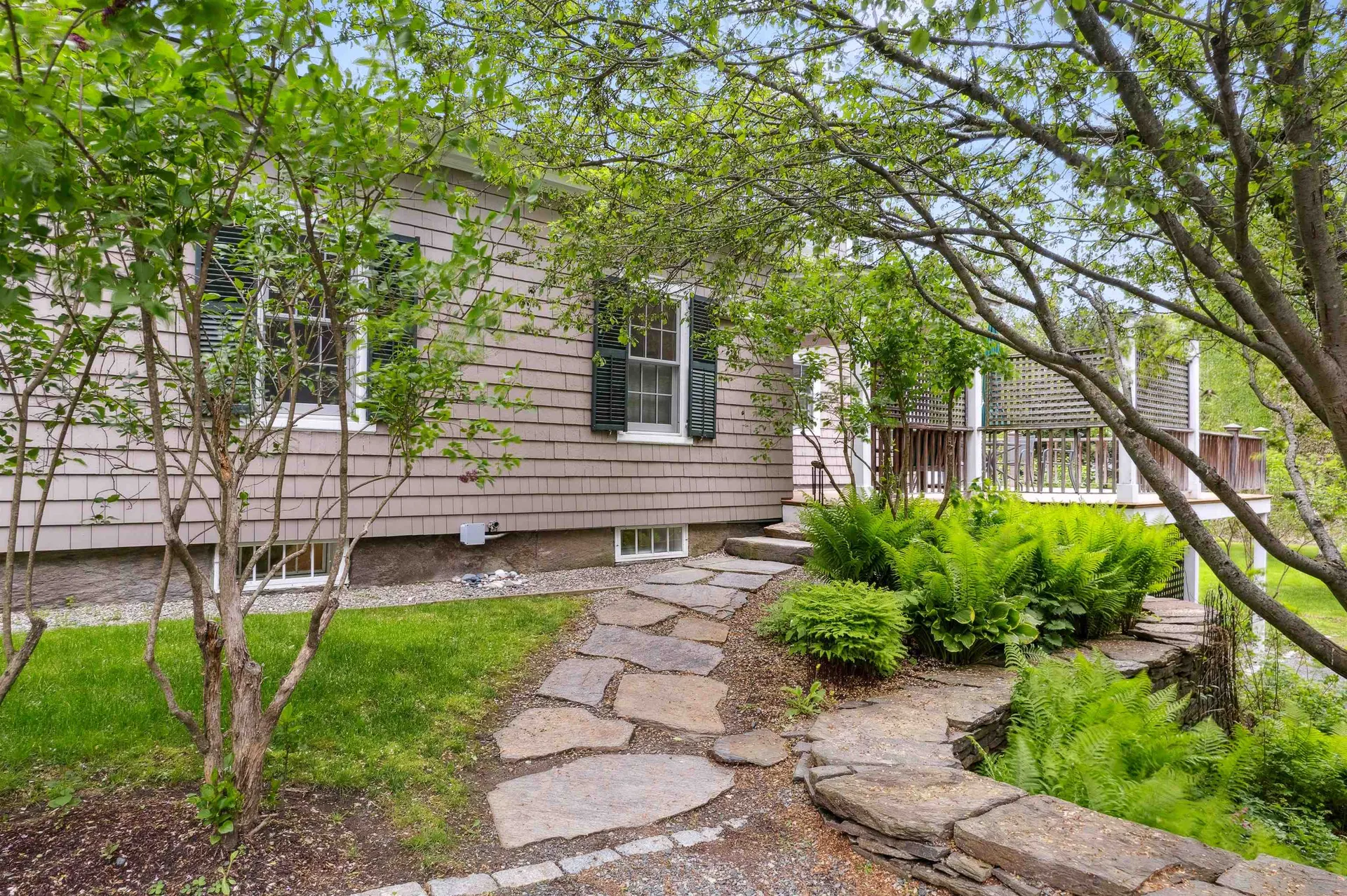 4 River Street Woodstock VT 05091