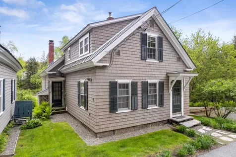 4 River Street Woodstock VT 05091