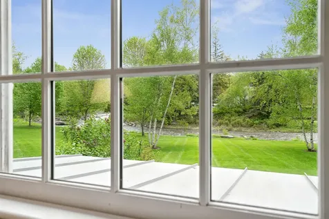 4 River Street Woodstock VT 05091