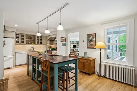 4 River Street Woodstock VT 05091