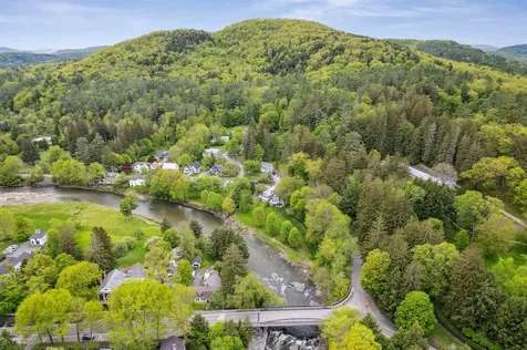 4 River Street Woodstock VT 05091