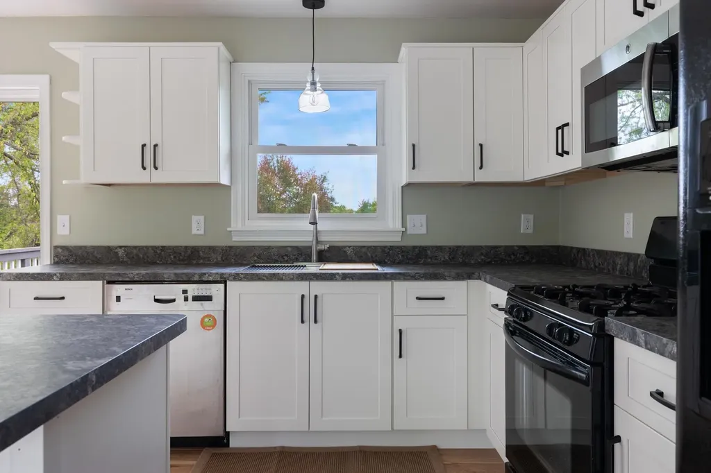 82 Stirrup Circle Williston VT 05495