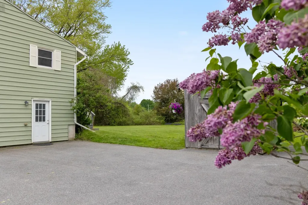 82 Stirrup Circle Williston VT 05495