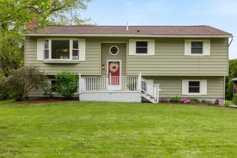 82 Stirrup Circle Williston VT 05495