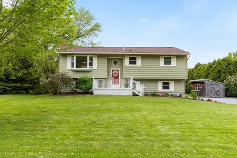 82 Stirrup Circle Williston VT 05495