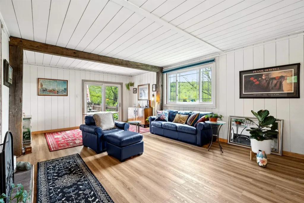 879 Dairy Hill Road Royalton VT 05068