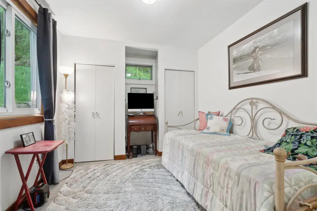 879 Dairy Hill Road Royalton VT 05068