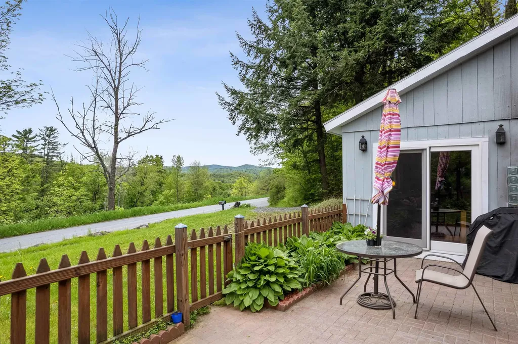 879 Dairy Hill Road Royalton VT 05068