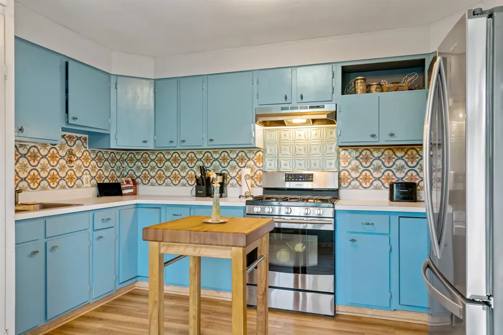 879 Dairy Hill Road Royalton VT 05068