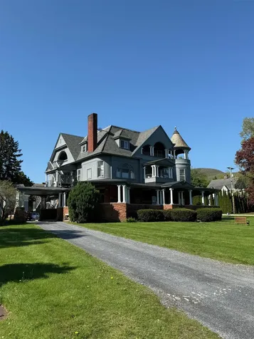 126 Elm Street Bennington VT 05201