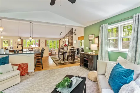 27 Wildwood Drive Essex VT 05452